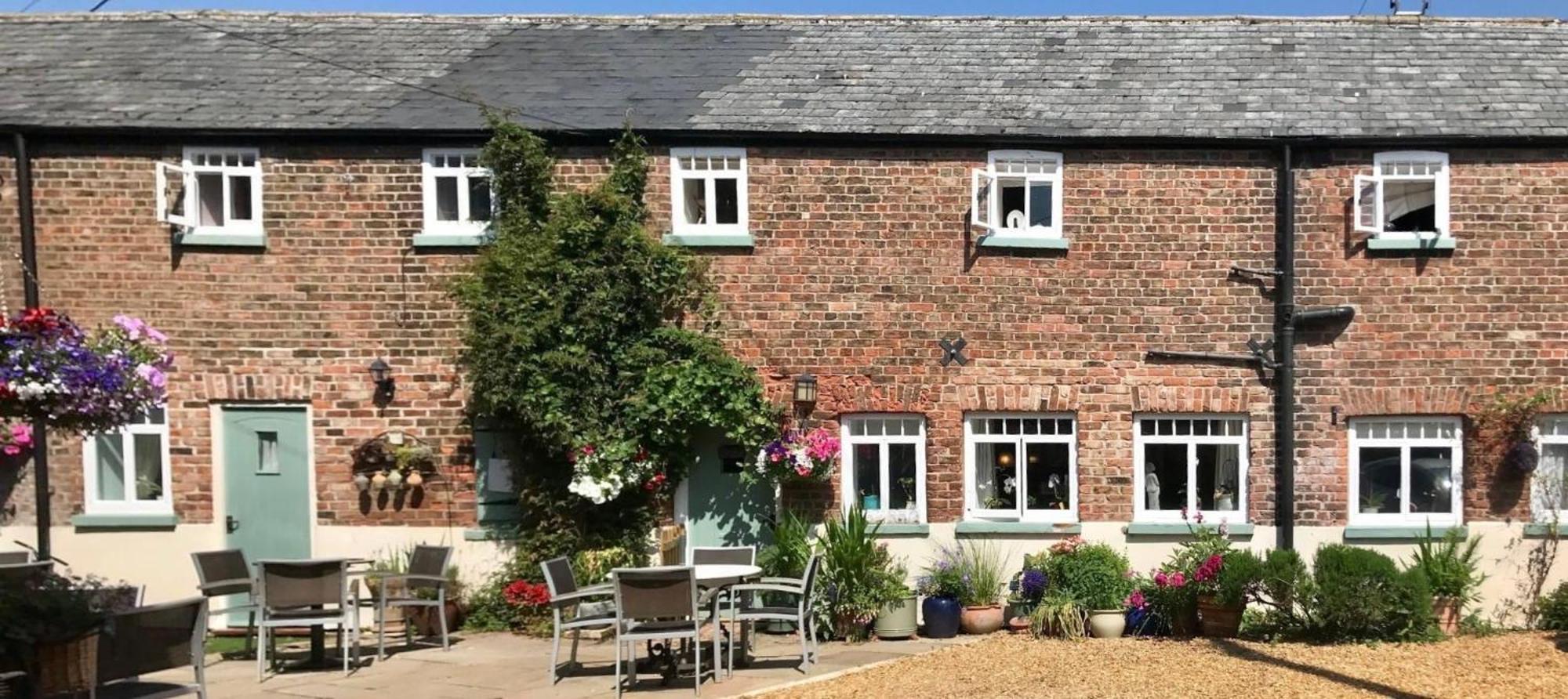The Mansion House Hotel Holbeach Exterior photo
